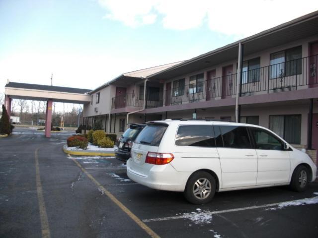 Express Inn - Wall Farmingdale Exterior foto